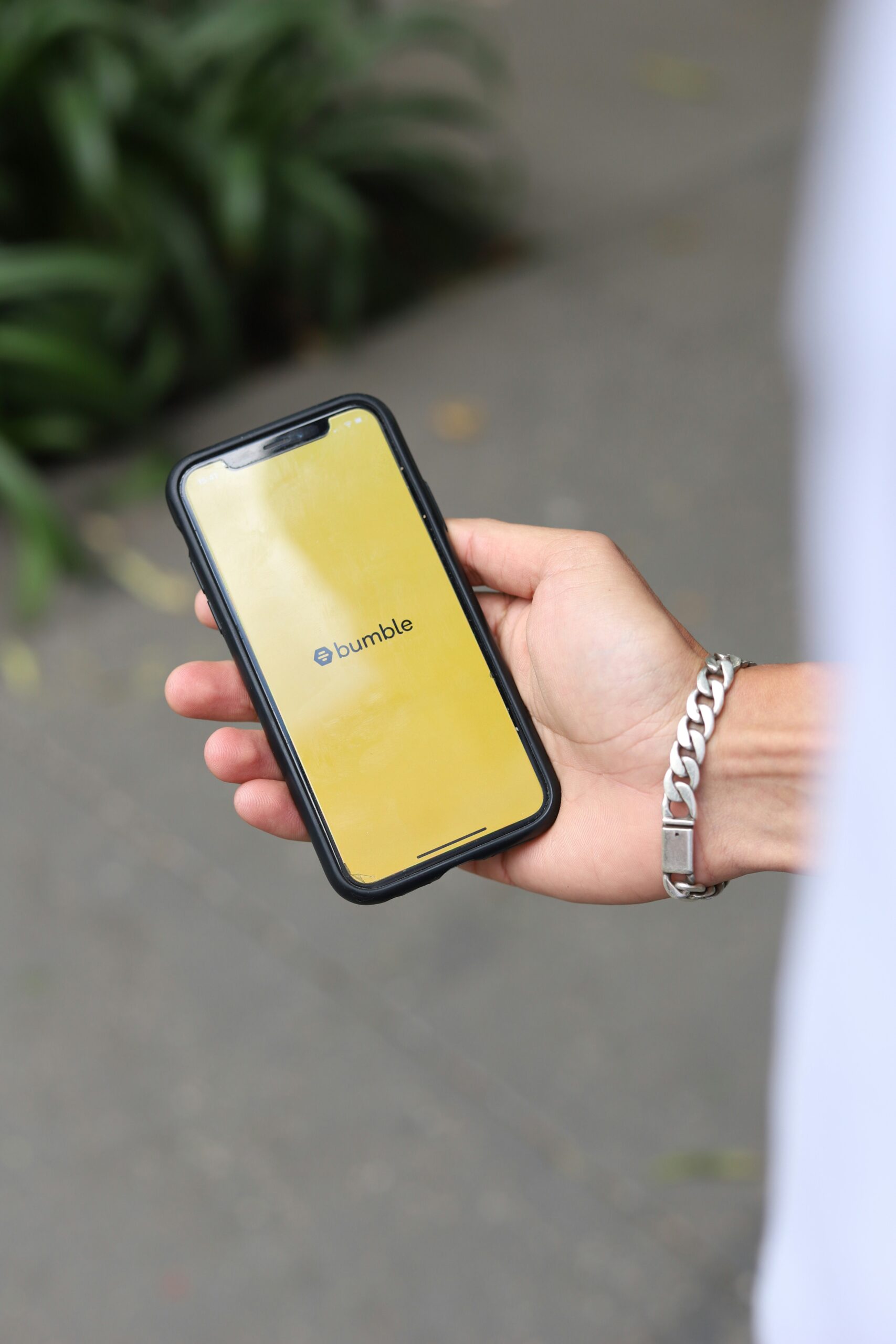 Bumble No Longer Require Women To Make The First Move